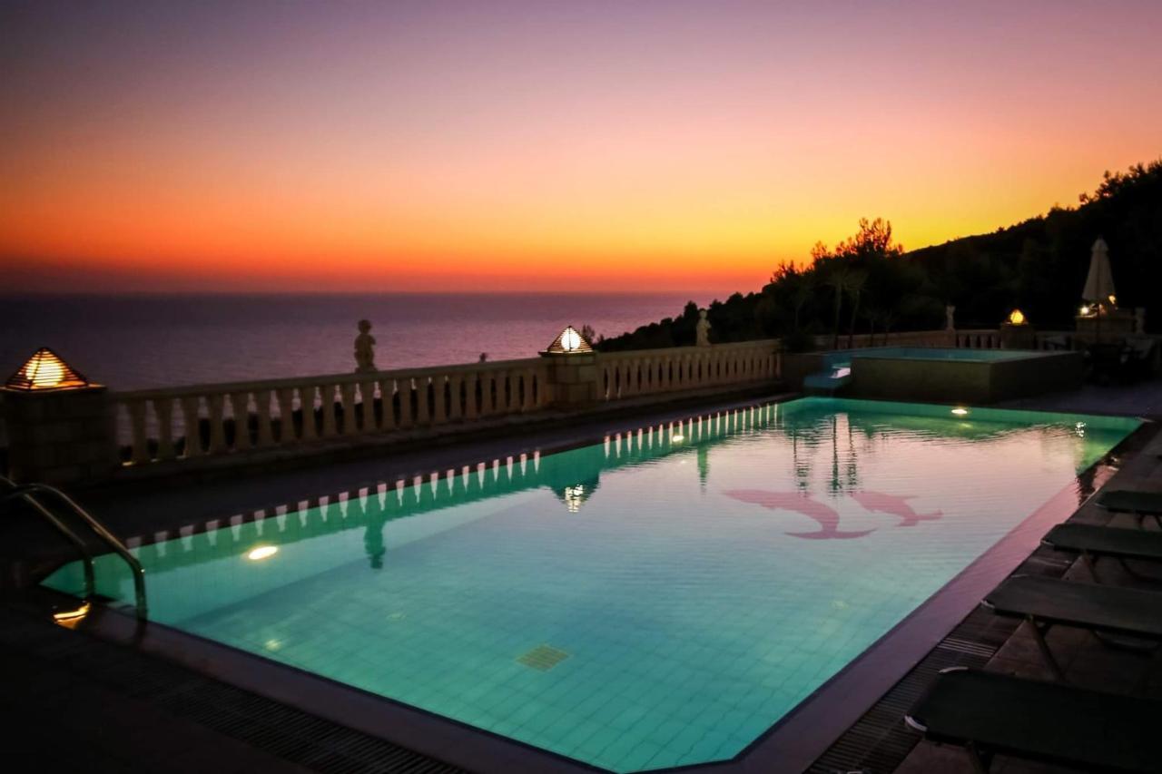 Keri Me Away - Argo'S Summer Poolside Retreats Βίλα Εξωτερικό φωτογραφία